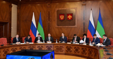 Ростислав Гольдштейн поблагодарил жителей Коми за активное участие в выборе территорий для благоустройства Ростислав Гольдштейн поблагодарил жителей Коми за активное участие в выборе территорий для благоустройства
